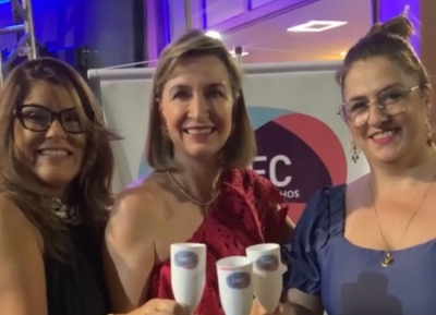 Blá Blá Blá do CMEC reúne mais de 100 empreendedoras em comemoração ao Dia da Mulher