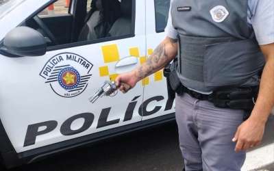 Polícia Rodoviária prende homem por porte ilegal de arma de fogo em Santa Cruz do Rio Pardo