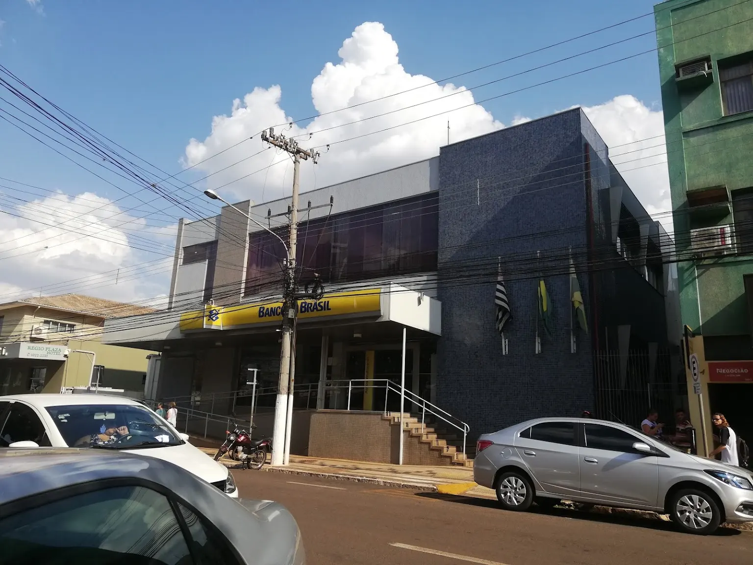 Mulher denuncia golpe dentro de agência do Banco do Brasil em Ourinhos; golpista transferiu R$18,5 mil da conta da mulher 