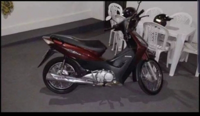 Moto é furtada em Ourinhos 