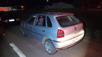 Artesão, sem habilitação e embriagado é preso após bater e derrubar portão de residência em Ourinhos