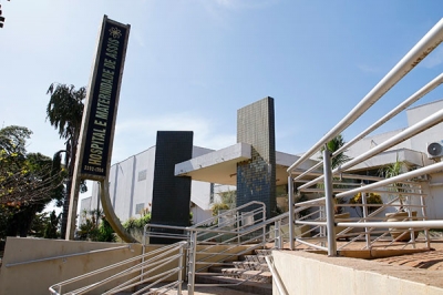 Menina de 2 anos morre atropelada enquanto atravessava rua na região