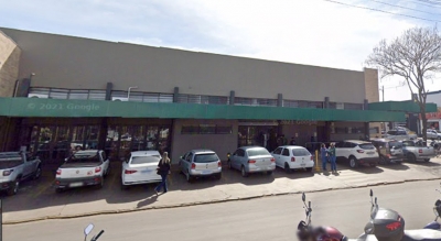 Homem é preso após furtar chocolates e shampoo de supermercado em Santa Cruz do Rio Pardo 