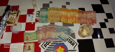 Aposentado é preso acusado de tráfico de drogas em Salto Grande 