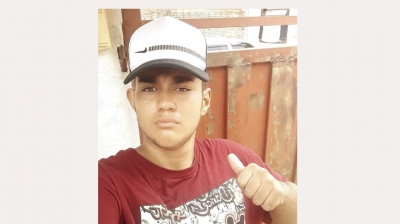 Jovem morre após ser atropelado por caminhão em rodovia na região