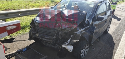 Acidente envolvendo dois carros e um caminhão deixa ferido na SP-270 em Ourinhos 