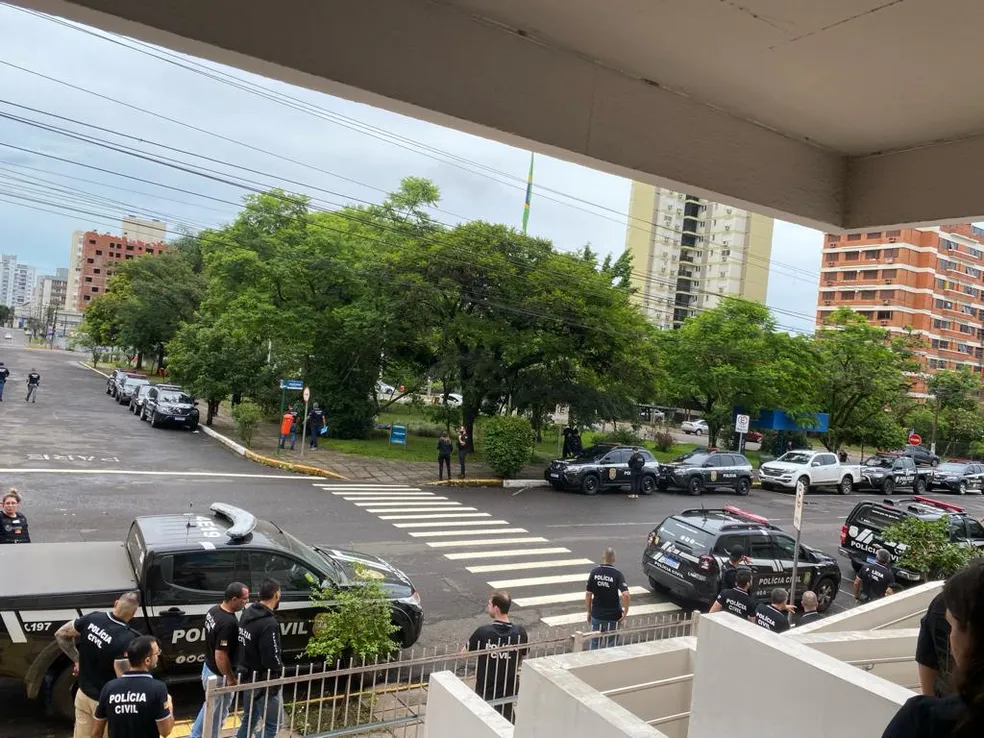 Polícia Civil deflagra operação contra grupo que aplicava golpe dos nudes após denúncia registrada na região 