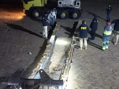 PRF apreende maconha escondida em vigas de concreto em Ourinhos 