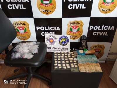 Dois são presos em operação contra o tráfico de drogas em adega na Vila São Luiz em Ourinhos 