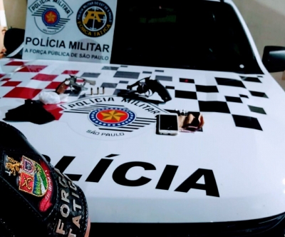 Adolescente é detido com duas armas de fogo e drogas em Ourinhos 