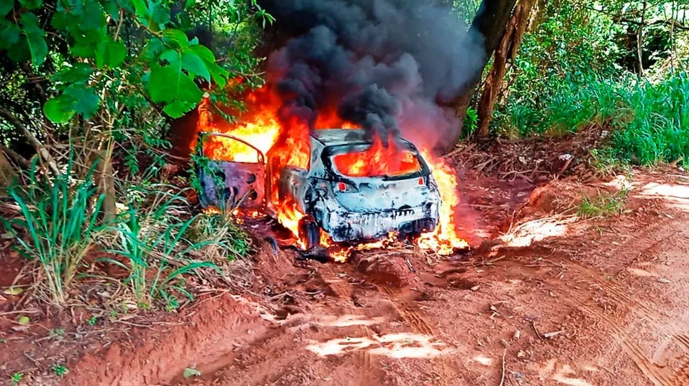 Motorista de aplicativo é esfaqueada 17 vezes enquanto levava passageiro na região