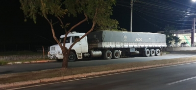 Dupla é presa acusada de desvio e furto de cargas de soja em Ipaussu 