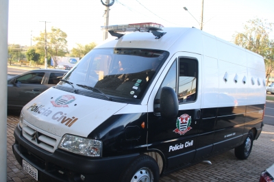 Polícia Civil prende jovem suspeito de matar idoso esfaqueado no pescoço na região