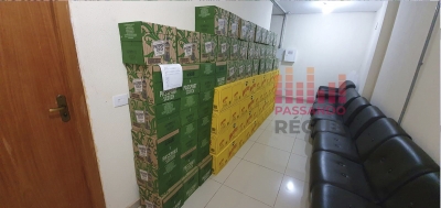 Polícia Rodoviária Federal apreende 1.032 litros de whisky com suspeita de falsificação em Ourinhos 