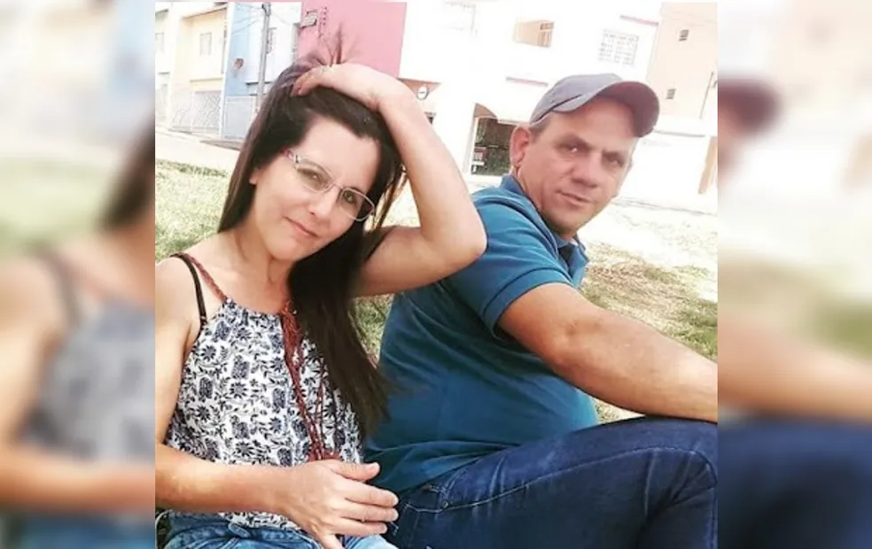 Homem é preso após matar a esposa a facadas na região 