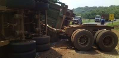 Morre em Ourinhos motorista que tombou caminhão em Campos Novos Paulista