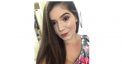 Jovem morre e outra fica ferida em acidente com moto na região