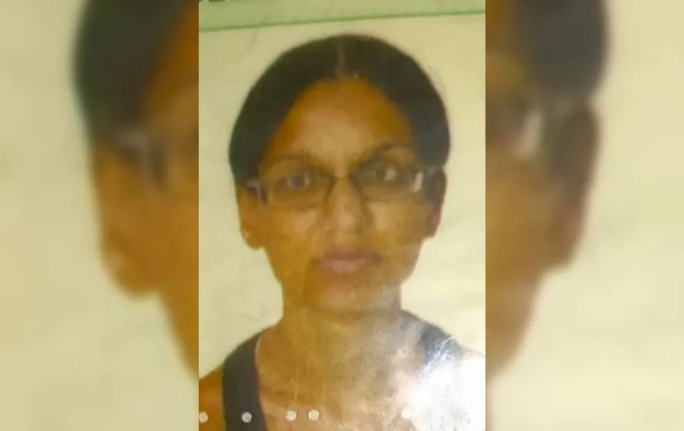 Mulher morre atropelada por moto enquanto atravessava rua na região 
