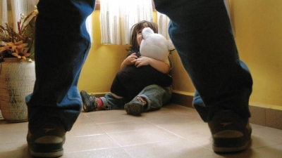 Homem é flagrado pela filha abusando de neta, de apenas dois anos, na região 