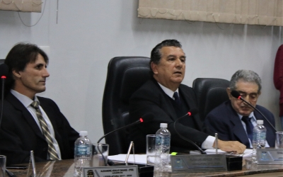 Juiz nega mandado de segurança e mantém votação de representação contra Vadinho na Câmara