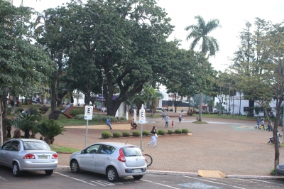 Homem fica ferido após briga em plena Praça Mello Peixoto em Ourinhos 