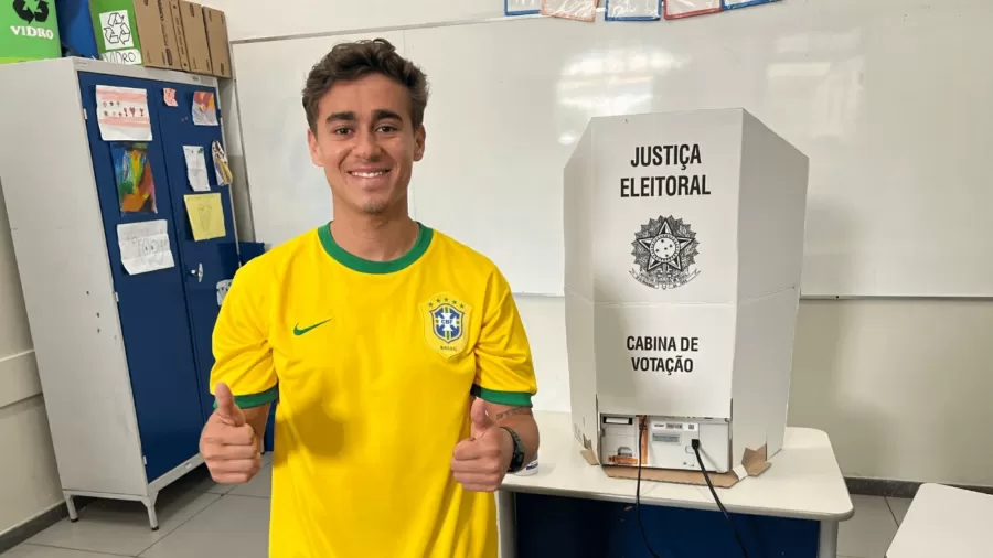 Nikolas Ferreira tem conta no Twitter suspensa após citar auditoria das eleições 