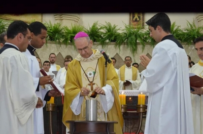 Dom Salvador Paruzzo divulga orientações de enfrentamento aos católicos contra COVID-19 em Ourinhos