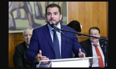 Deputado entra com ação e alega racismo em programa do Magazine Luiza para negros