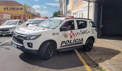 Jovem é preso acusado de matar filho de seis meses na região; porque o choro do bebê o irritava 