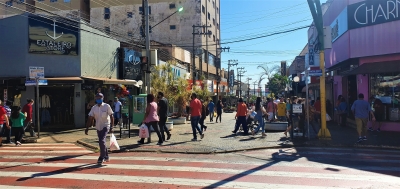 72% dos consumidores ourinhenses pretendem comprar no comércio local