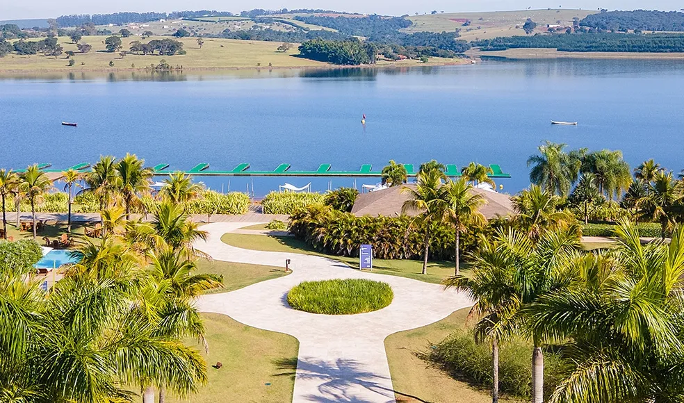 Criança de 5 anos morre afogada em clube na região 