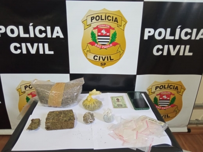 Namorados são presos com maconha em casa no Jardim Matilde em Ourinhos 