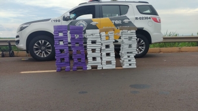 Droga é encontrada em carro na Raposo Tavares em Chavantes 