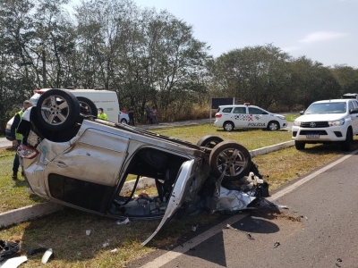 Idoso morre após acidente com carro-forte em rodovia da região