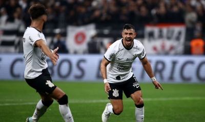 Corinthians vence Fluminense e pega Flamengo na final da Copa do Brasil: 