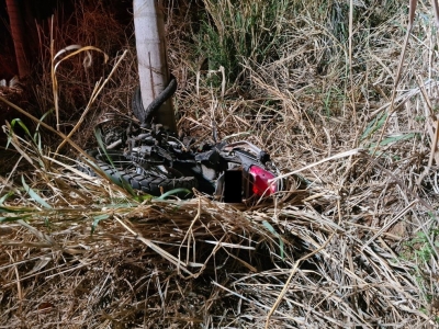 Motociclista morre após bater de frente com carro e ser arrastado por 30 metros em rodovia da região