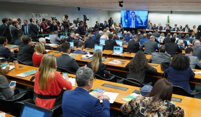 Reforma da Previdência: entenda principais mudanças que relator propôs em texto enviado pelo governo