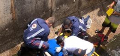 Jovem cai em córrego e precisa ser retirado pelo Corpo de Bombeiros de Ourinhos 