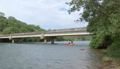 Buscas por desaparecidos no Rio Paranapanema são interrompidas e serão retomadas neste domingo, 29; Duas crianças e um adulto ainda não foram localizados