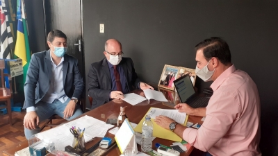 OAB de Ourinhos e Prefeitura de Salto Grande celebram convênio para assistência jurídica gratuita à população 