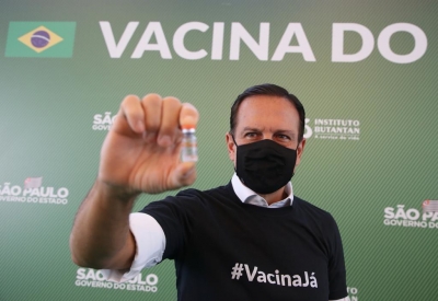 Governo de SP envia doses da vacina contra a Covid-19 para hospitais de Botucatu e Marília, na região 