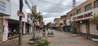 Confira detalhes das novas restrições em comércios e serviços na fase emergencial em Ourinhos; saiba quais são as diferenças do decreto estadual para o decreto municipal
