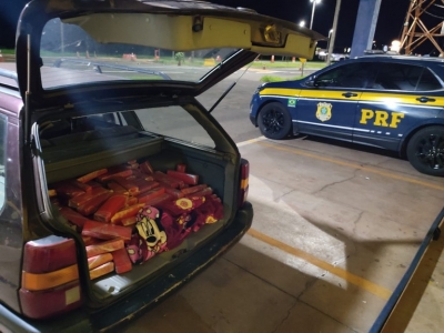 Músico é preso, mas parceiro foge durante apreensão de mais 170 kg de maconha na BR-153, em Ourinhos 