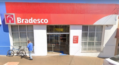 Em surto, homem invade e causa danos em agência bancária em Chavantes 