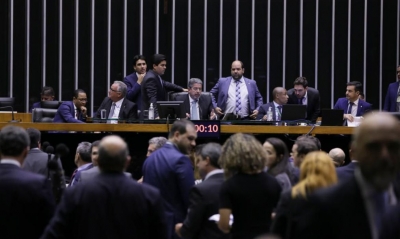 Câmara aprova MP que abre crédito extra para pagamento de benefícios