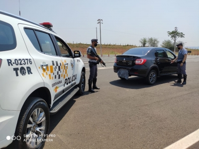 Polícia Rodoviária apreende na região veículo roubado no Rio de Janeiro