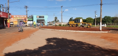 Prefeitura de Ourinhos realiza obras da nova rotatória próxima a Escola CAIC