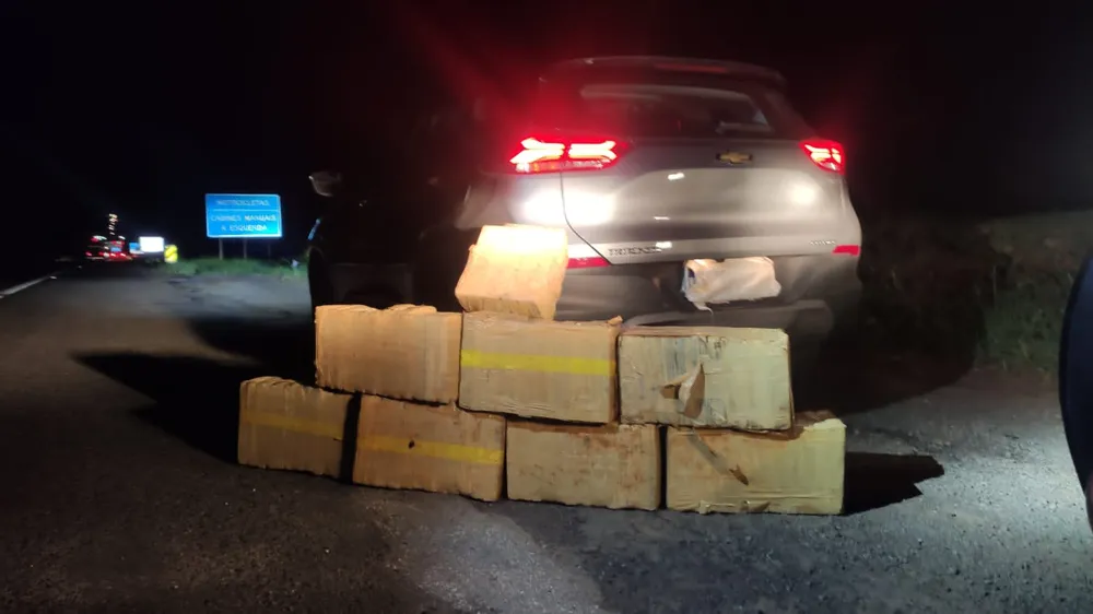 Polícia apreende carregamento de maconha e prende casal em Santa Cruz do Rio Pardo
