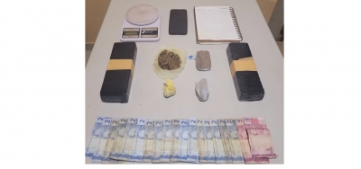 Homem é preso caminhando com dois tijolos de maconha em Ourinhos 