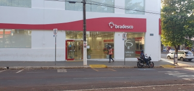Morador de rua é preso dentro de agência bancária em Ourinhos 